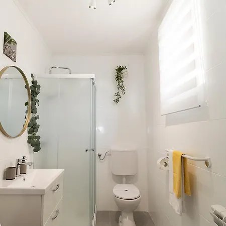 Holday Grace Apartment *